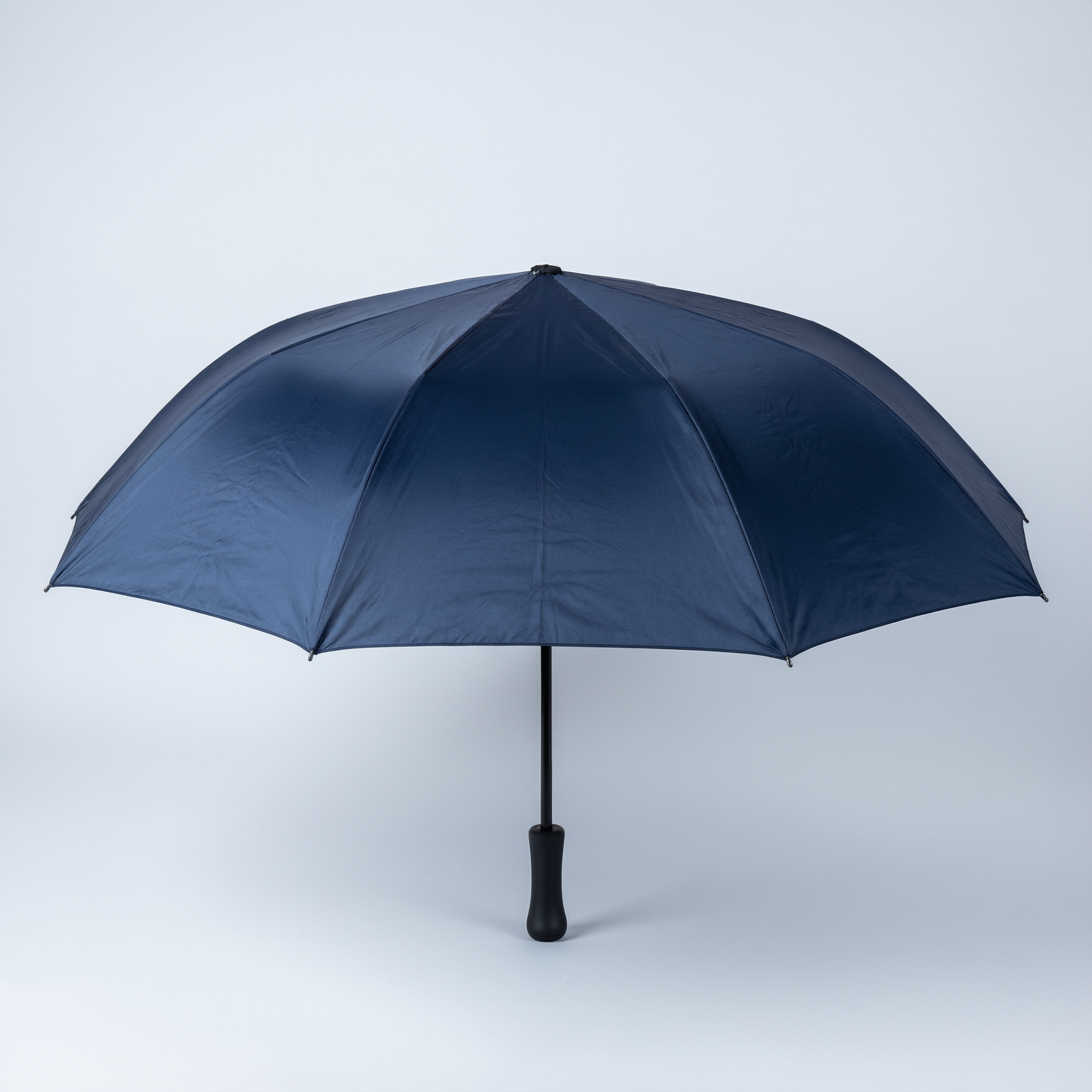 折りたたみ雨傘 コンパクトに収納可能な折りたたみ傘 通勤通学お出かけ時携帯に便利 雨風をしっかり防ぐ丈夫な携帯用レイングッズ