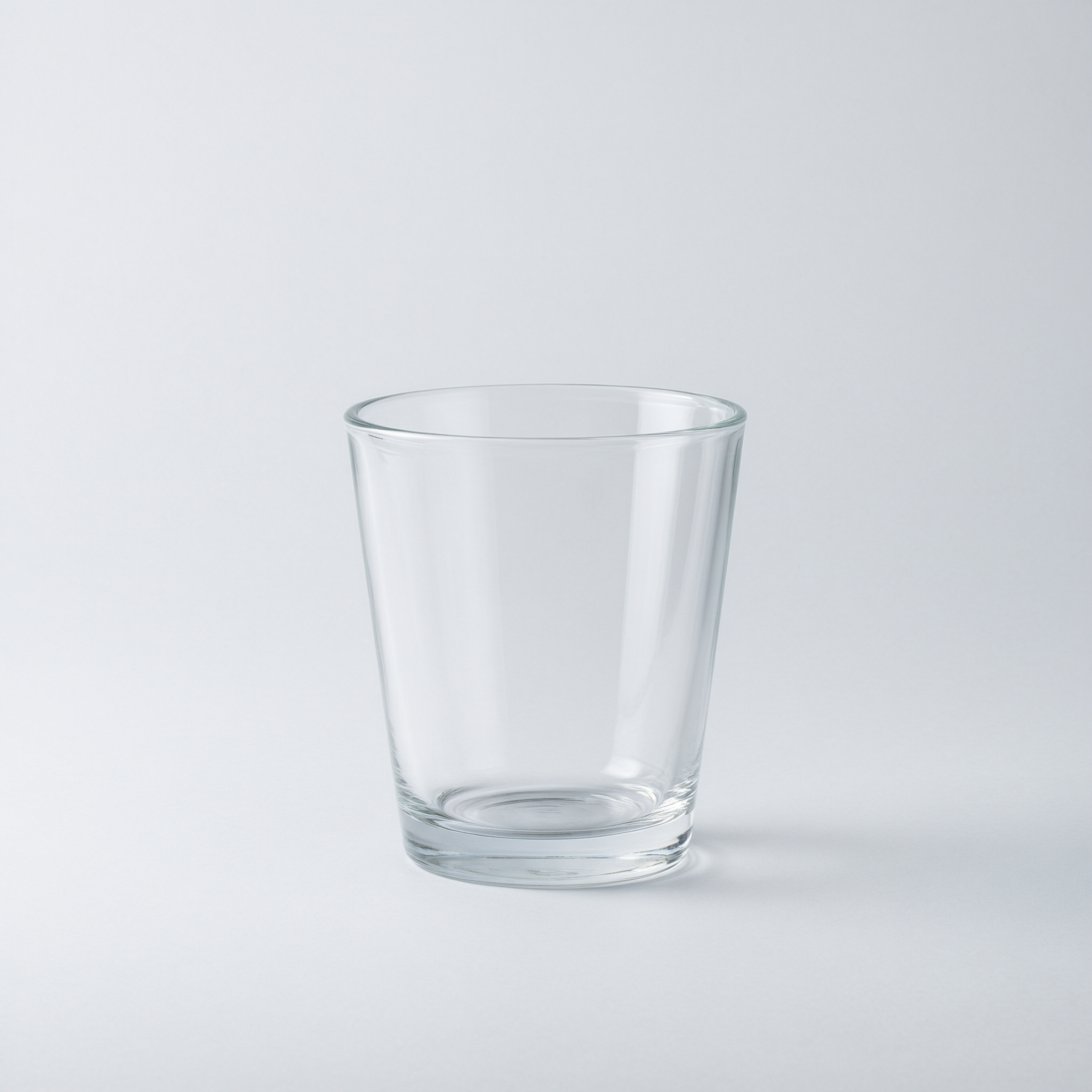 日常コップ 飲料水お茶ジュースに使える日常用コップ 家庭オフィスで幅広く活用可能 耐久性に優れ洗浄しやすい多目的飲料容器